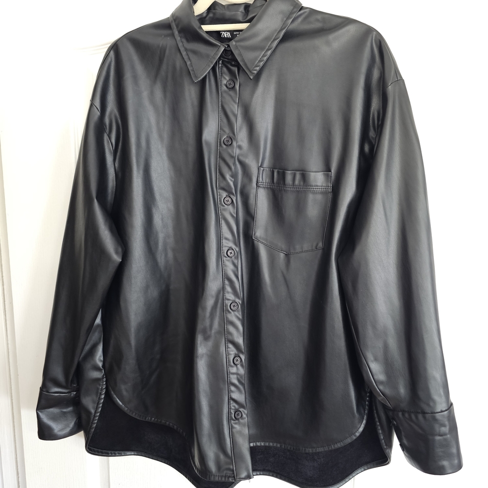 Zara women's black long sleeve faux leather shirt Jacket size M, made in Morocco